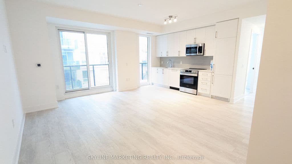 2450 Old Bronte Rd #504, Oakville, ON, L6M 4J2