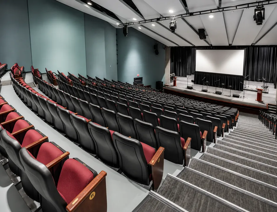 Arts, Sport & the Oakville Centre, Oakville